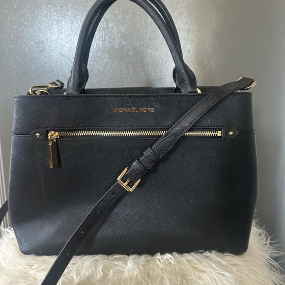 Michael Kors Hailee Crossgrain Leather Satchel - Picture 4 of 12